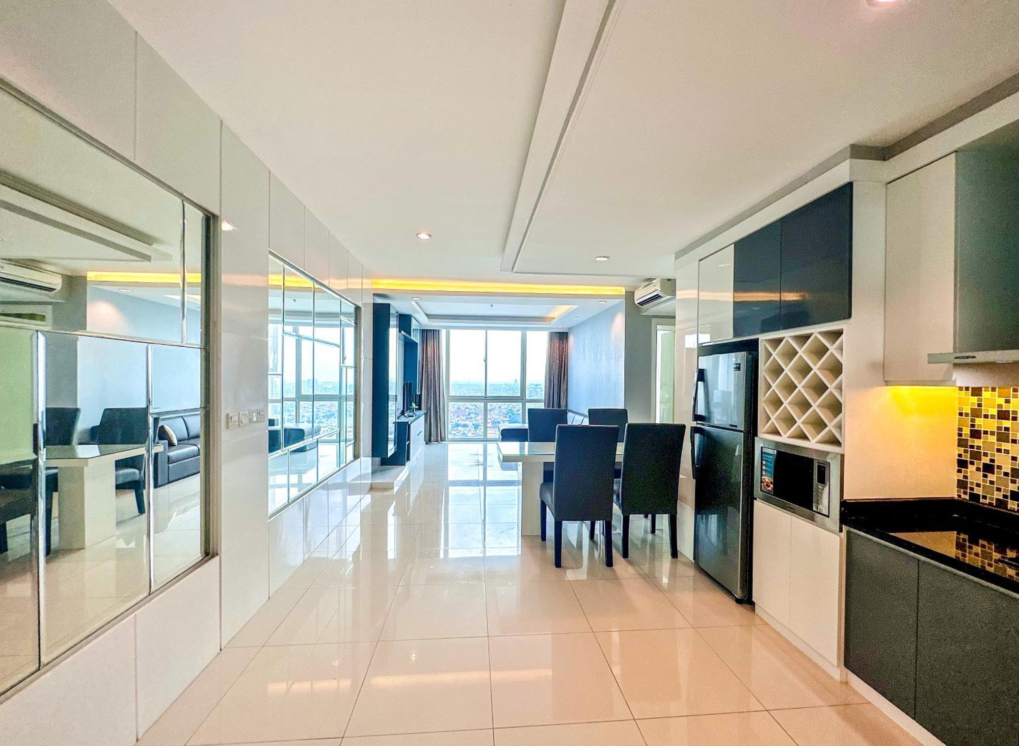 Sophisticated 2br At Via Tower Ciputra World By Le Ciel Hospitality Apartment