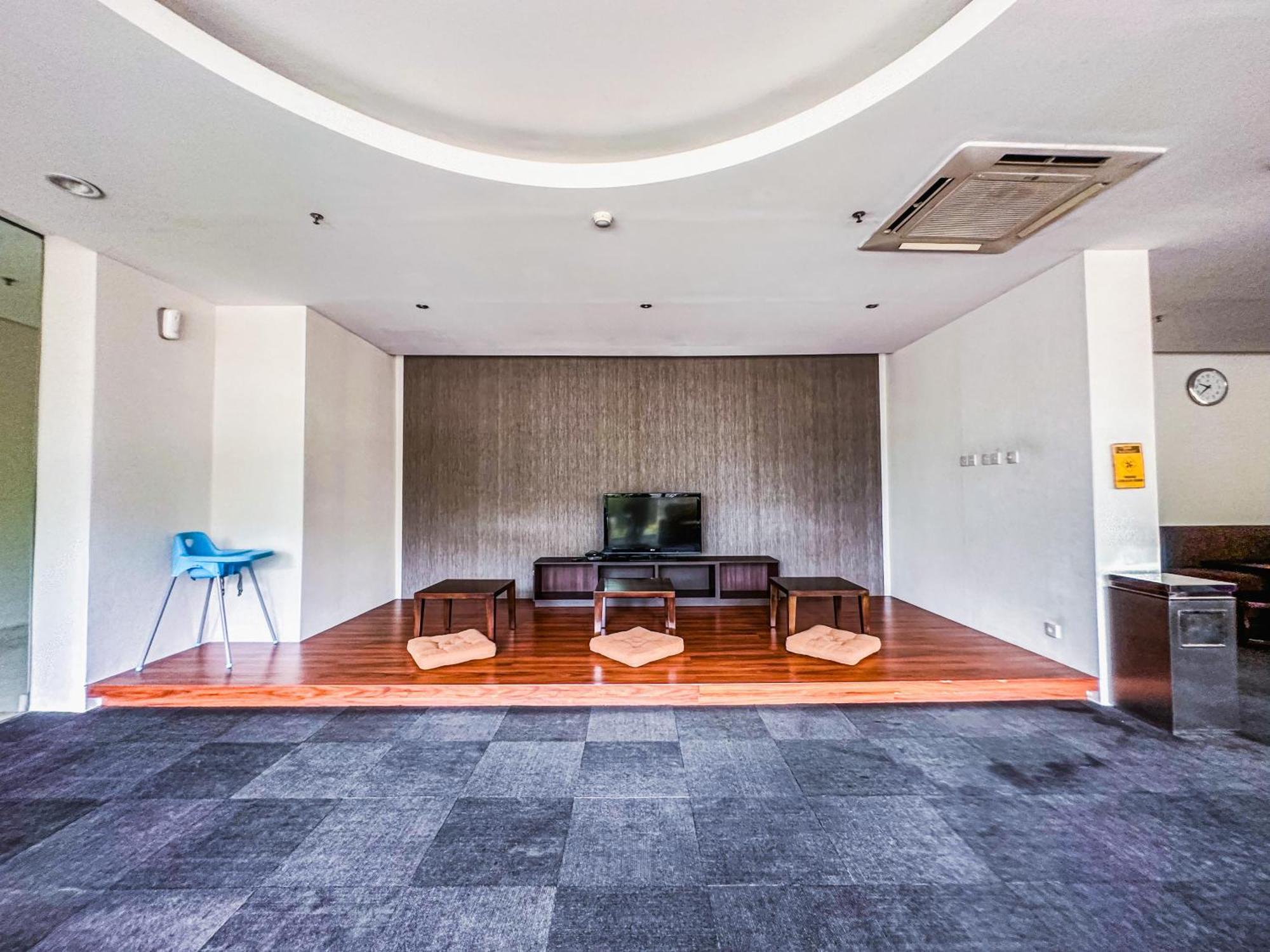 Apartment Sophisticated 2br At Via Tower Ciputra World By Le Ciel Hospitality *