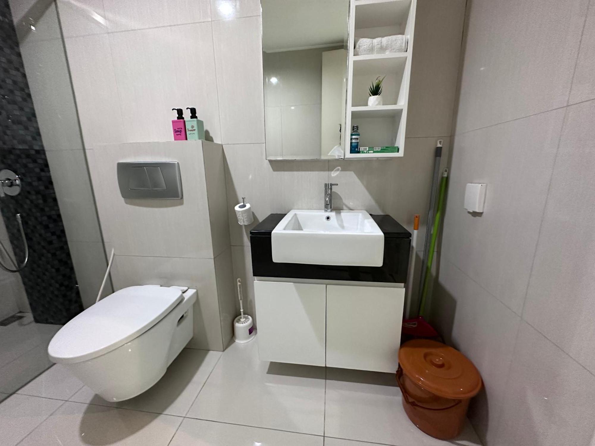Sophisticated 2br At Via Tower Ciputra World By Le Ciel Hospitality Surabaya