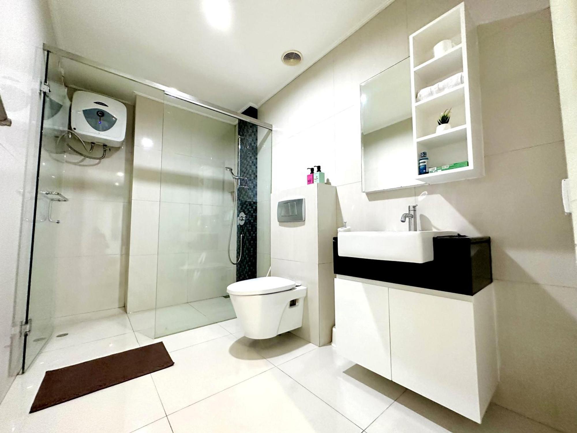 Sophisticated 2br At Via Tower Ciputra World By Le Ciel Hospitality