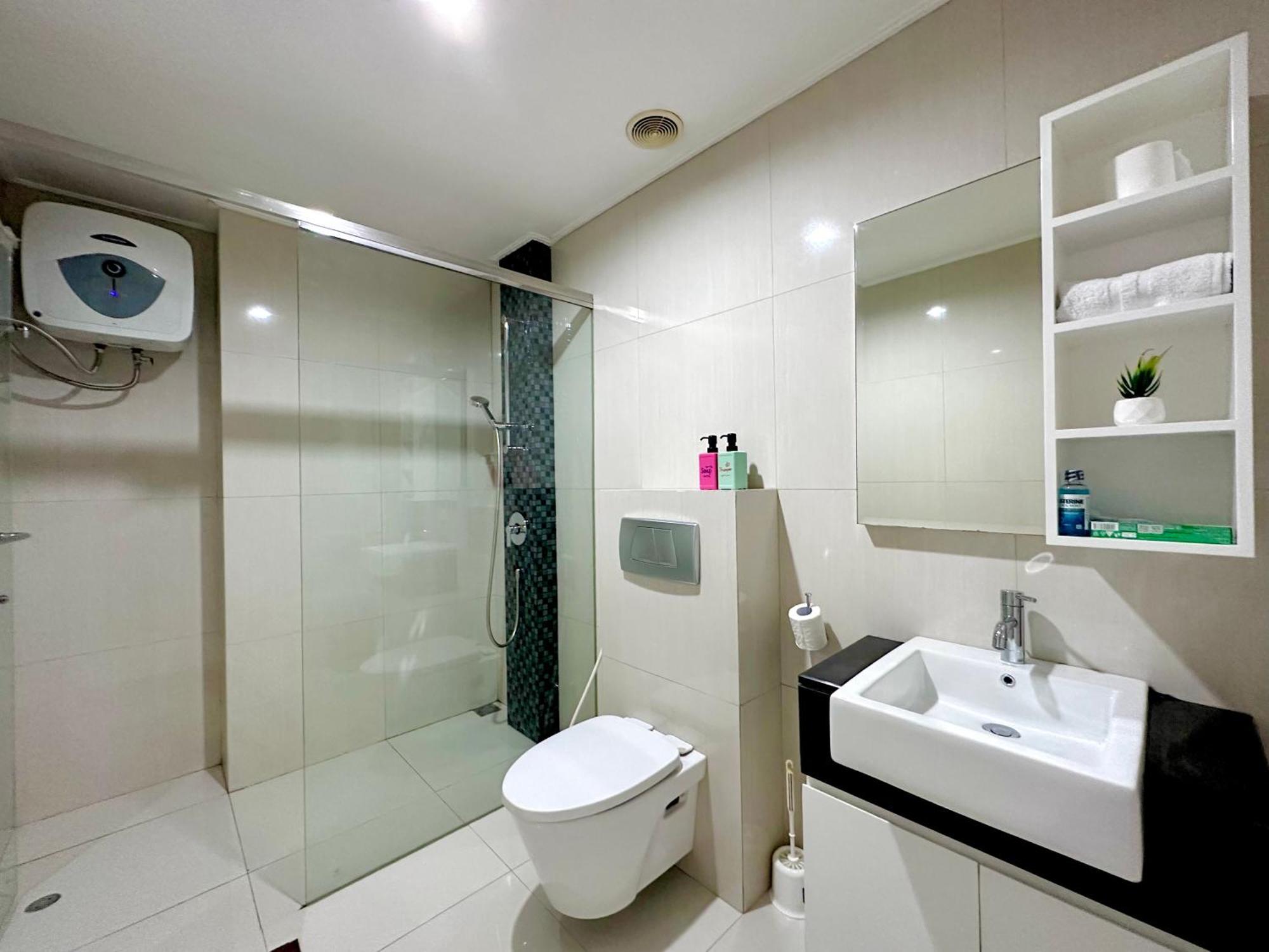 Apartment Sophisticated 2br At Via Tower Ciputra World By Le Ciel Hospitality *
